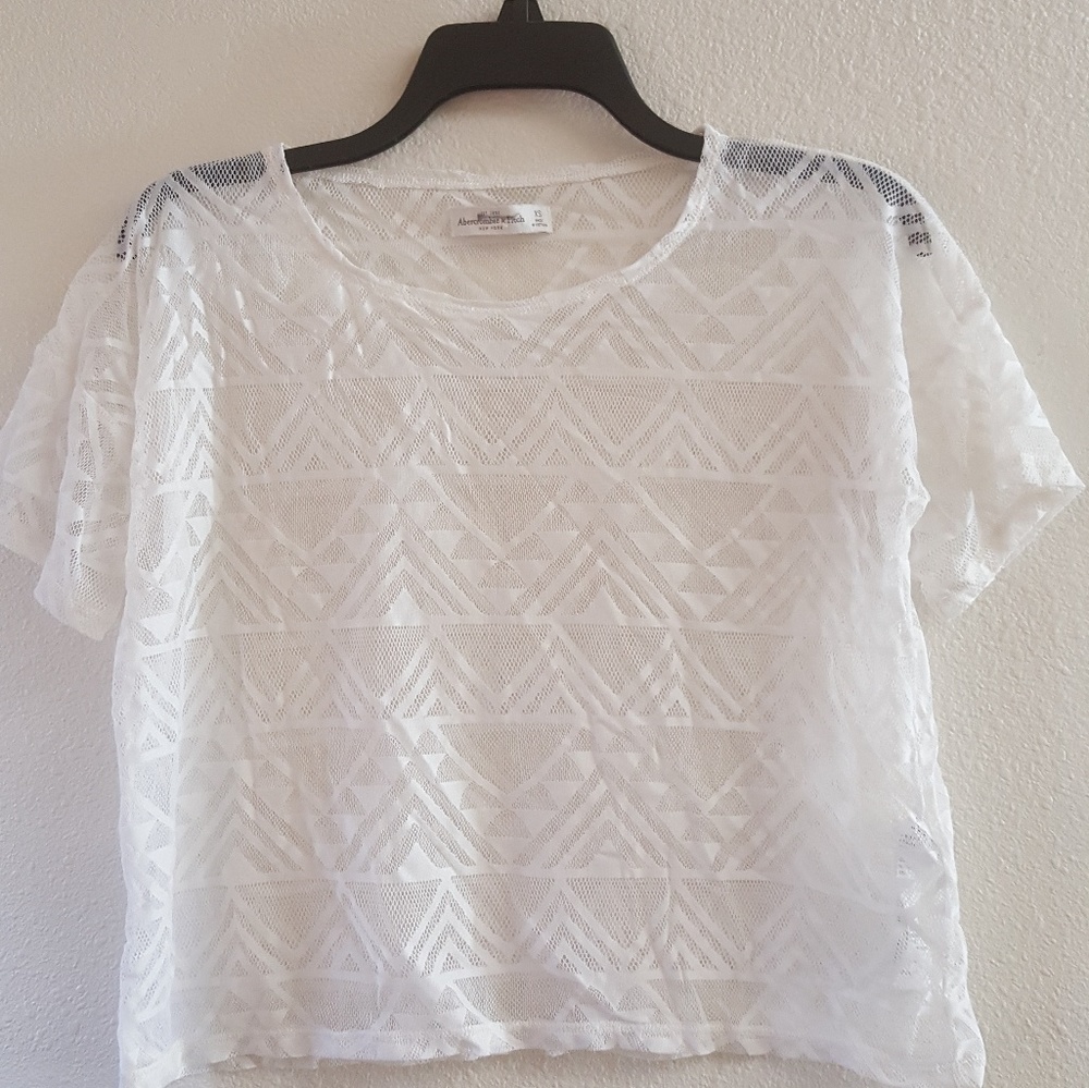 Abercrombie and Fitch mesh crop shirt